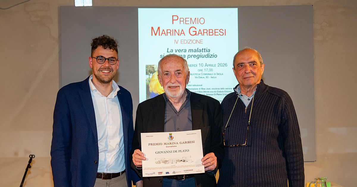 Giovanni De Plato tra l'assessore Gambi e Alfredo Antonaros